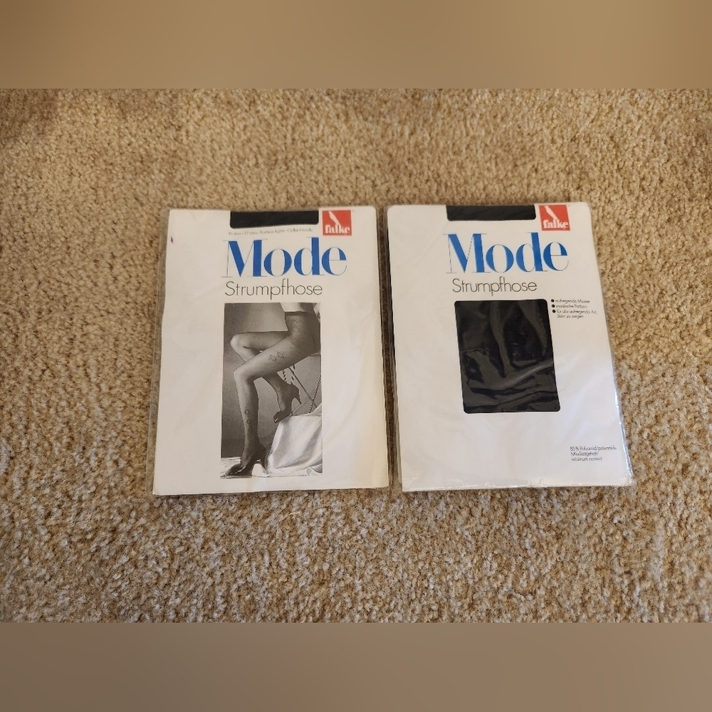 Set Of 2 Mode Black VTG Fashion Tights #U397